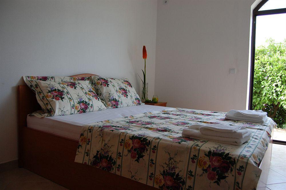 Apartments تْشيرسيك نوفي المظهر الخارجي الصورة