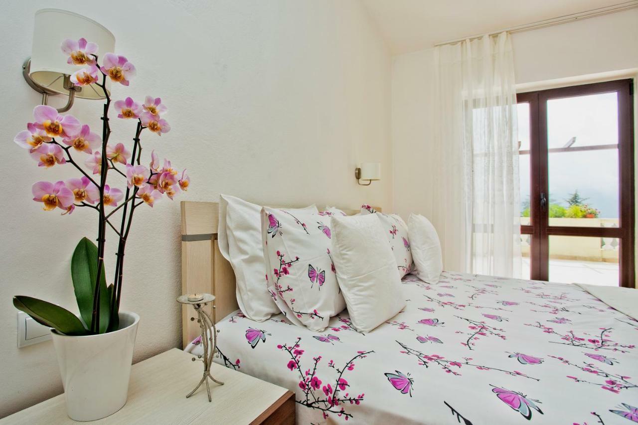 Apartments تْشيرسيك نوفي المظهر الخارجي الصورة